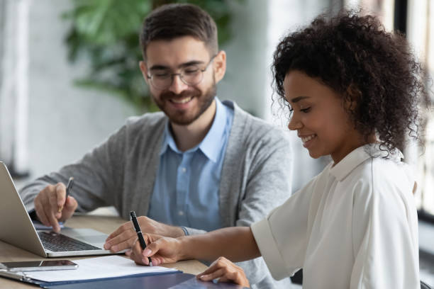  Barberton, WA Loan Agency Pros